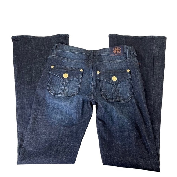 Rock & Republic Flare Leg Jeans - Picture 4 of 9